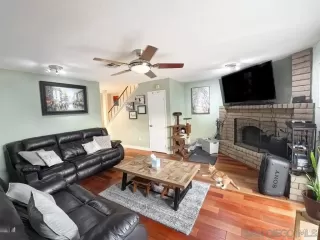 Photo #6: 240021585 Listing