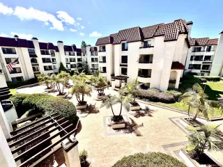 Photo #3: 240021674 Listing