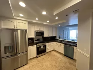 Photo #6: 240021674 Listing