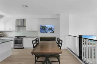 Photo #4: 240021677 Listing 