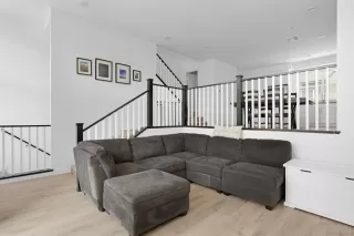 Photo #5: 240021677 Listing 