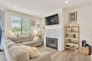 Photo #2: 240021698 Listing 