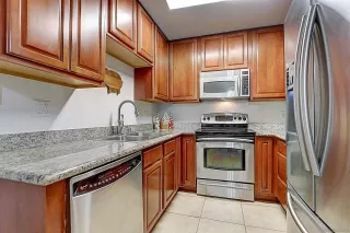 Photo #6: 240021724 Listing