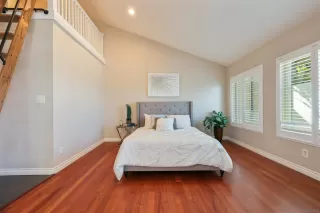 Photo #5: 240021730 Listing