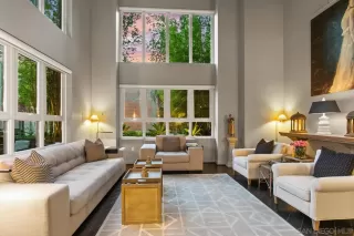 Photo #1: 240021738 Listing 