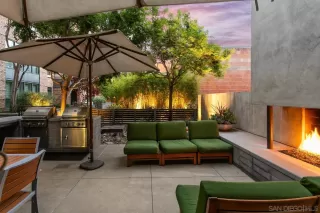 Photo #2: 240021738 Listing 