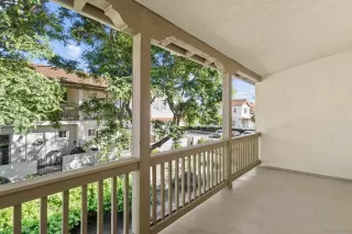 Photo #2: 240021742 Listing