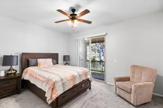 Photo #4: 240021742 Listing