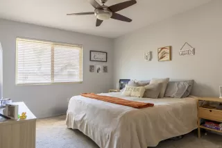 Photo #5: 240021817 Listing