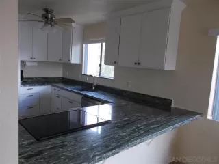 Photo #5: 240021832 Listing