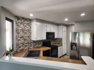 Photo #5: 240021850 Listing 