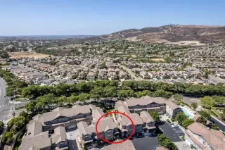 Photo #1: 240021877 Listing