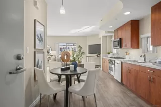 Photo #1: 240021880 Listing