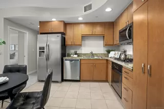 Photo #2: 240021885 Listing 