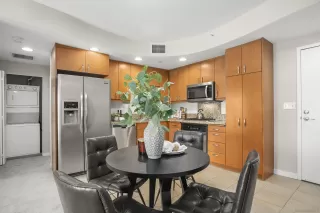 Photo #3: 240021885 Listing 