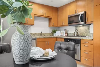 Photo #4: 240021885 Listing 