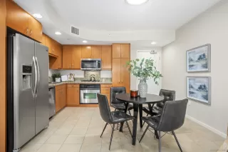 Photo #5: 240021885 Listing 