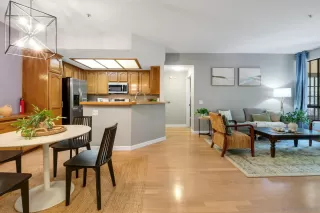 Photo #2: 240021924 Listing 