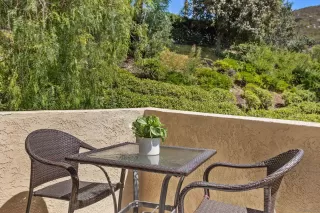 Photo #6: 240021964 Listing