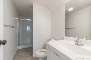 Photo #5: 240021974 Listing