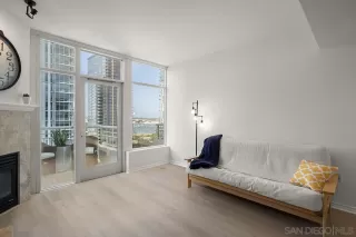 Photo #2: 240021982 Listing