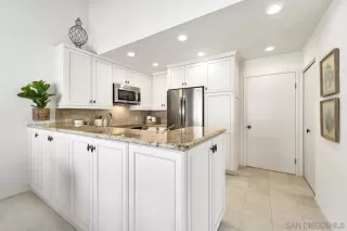 Photo #3: 240022129 Listing