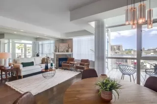 Photo #4: 240022148 Listing