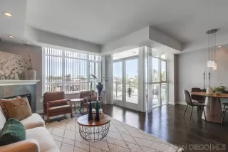 Photo #5: 240022148 Listing