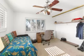 Photo #4: 240022195 Listing