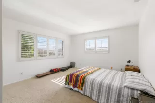 Photo #5: 240022195 Listing