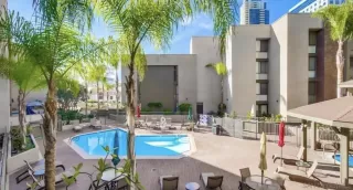 Photo #2: 240022231 Listing