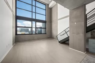 Photo #2: 240022257 Listing 