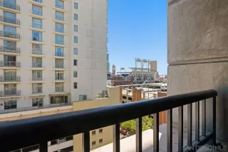 Photo #2: 240022260 Listing