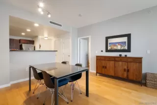 Photo #4: 240022300 Listing