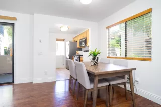 Photo #4: 240022327 Listing