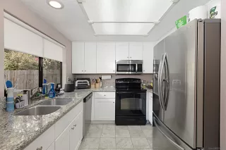 Photo #4: 240022336 Listing