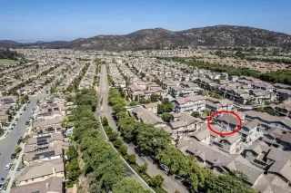 Photo #2: 240022340 Listing