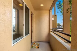 Photo #5: 240022346 Listing