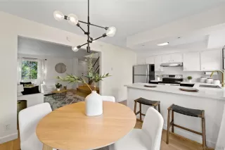 Photo #1: 240022445 Listing 