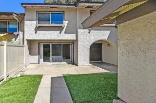 Photo #2: 240022453 Listing