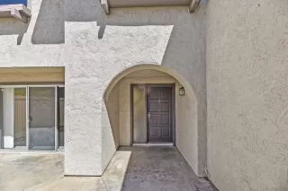 Photo #4: 240022453 Listing