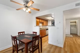 Photo #4: 240022461 Listing