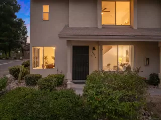 Photo #1: 240022470 Listing