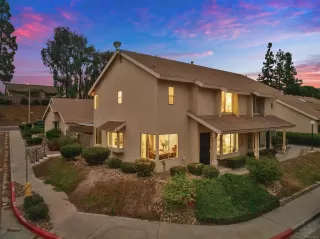 Photo #2: 240022470 Listing