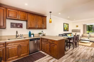 Photo #3: 240022482 Listing