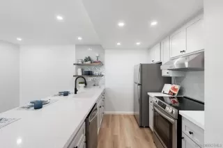 Photo #3: 240022589 Listing 