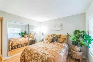 Photo #6: 240022653 Listing