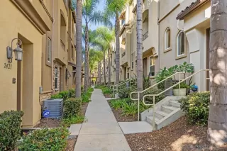 Photo #3: 240022749 Listing