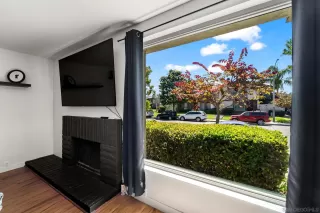 Photo #5: 240022805 Listing