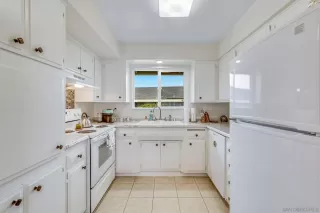 Photo #3: 240022814 Listing 